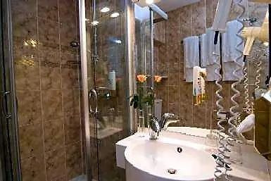 Alter Speicher Otel 3*